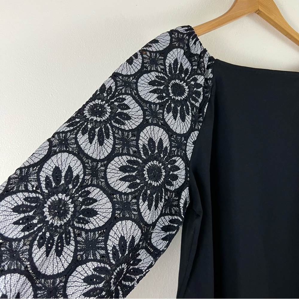Ann Taylor Factory Lacey Floral Puff Cinched Sleeves Square Neck Boho Top - Picture 7 of 10
